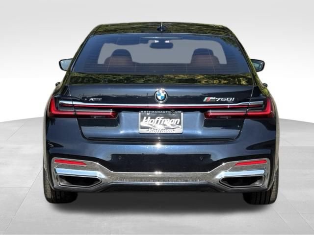 Used 2020 BMW 750i xDrive w/ Executive Package AWD/4WD image 7