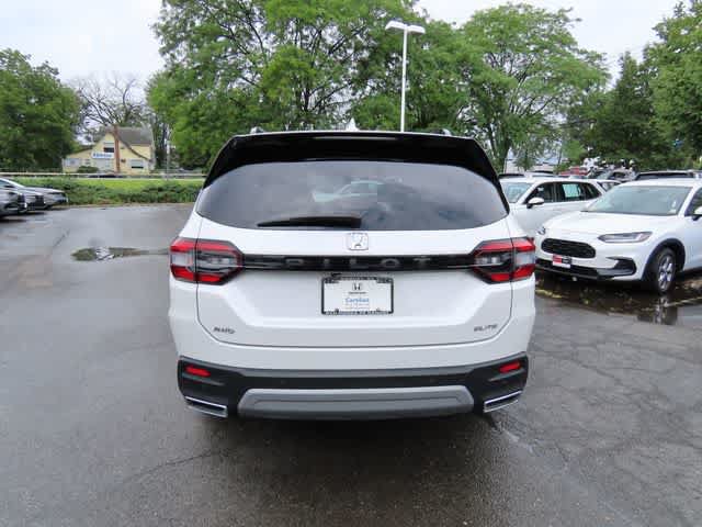 Certified 2023 Honda Pilot Elite image 5