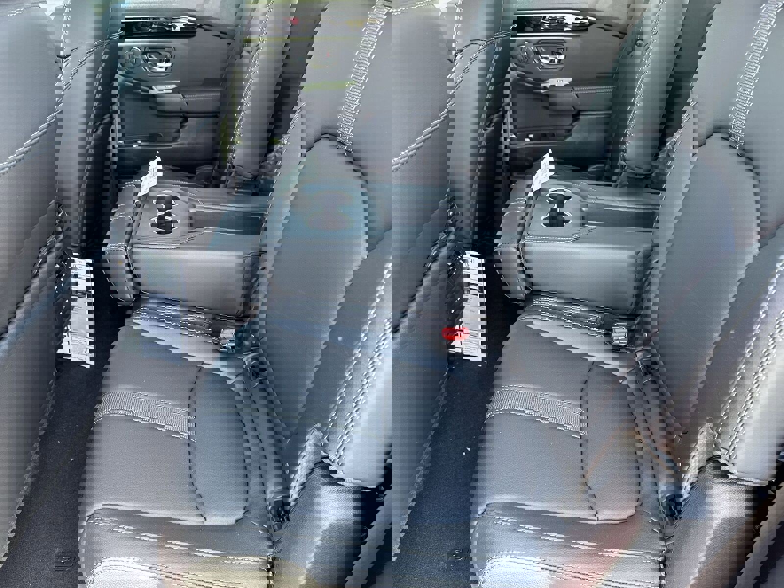 New 2025 Honda Pilot Touring image 9