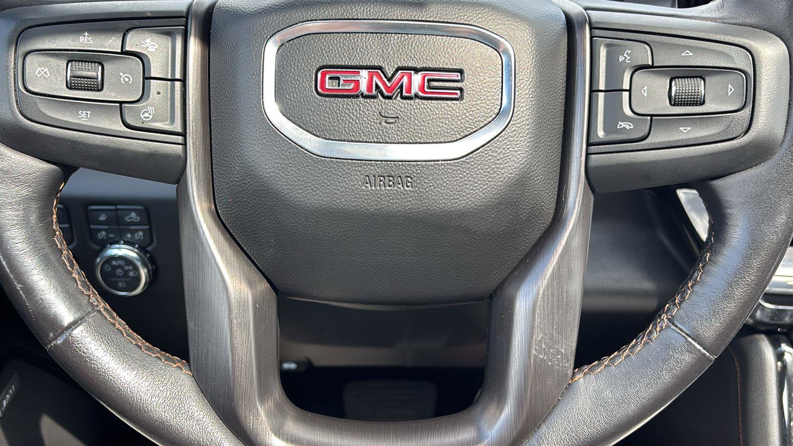 Used 2023 GMC Sierra 1500 AT4 w/ AT4 Premium Package AWD/4WD image 28