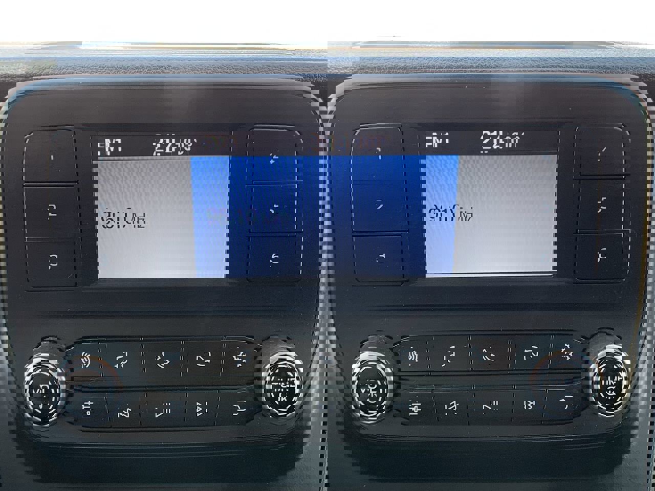 Used 2022 Ford Transit 250 Low Roof w/ Exterior Upgrade Package image 25