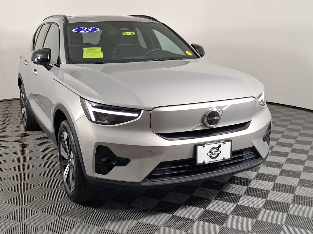 Certified 2023 Volvo XC40 Recharge Plus w/ Protection Package Premier AWD/4WD image 2