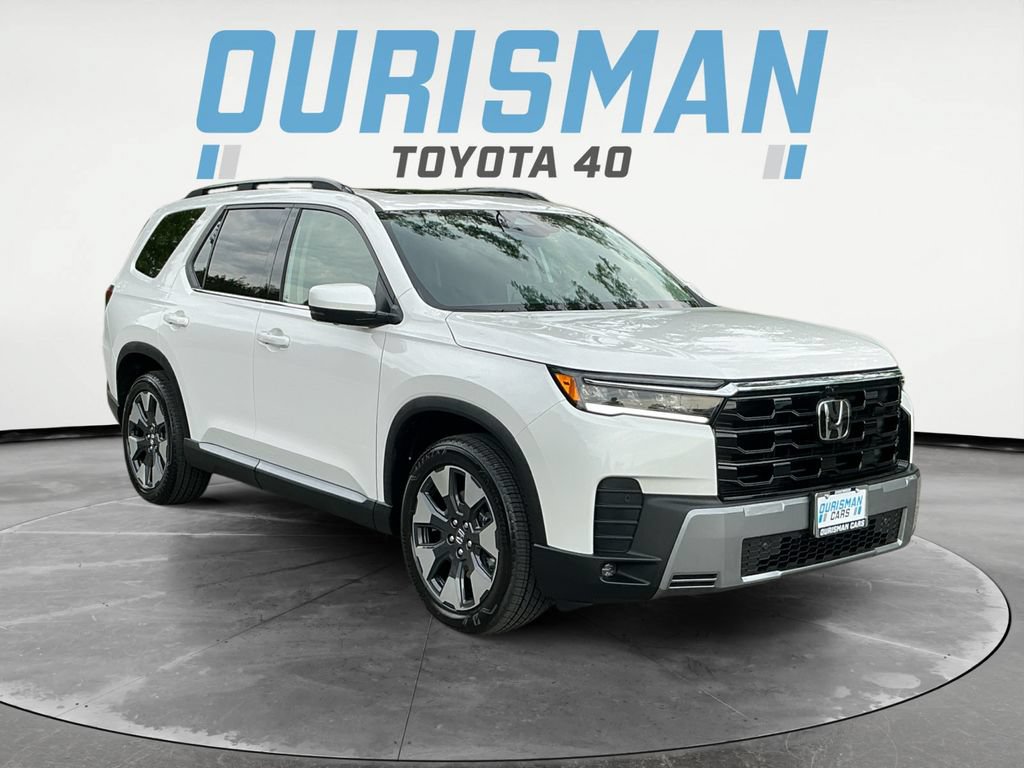 Used 2026 Honda Pilot Elite image 1
