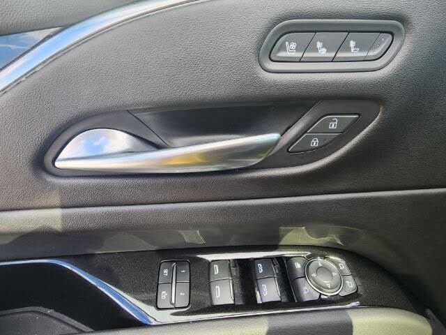 Used 2022 Cadillac Escalade Sport w/ Touring Package image 24