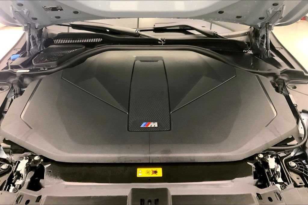 Certified 2025 BMW i5 M60 AWD/4WD image 9