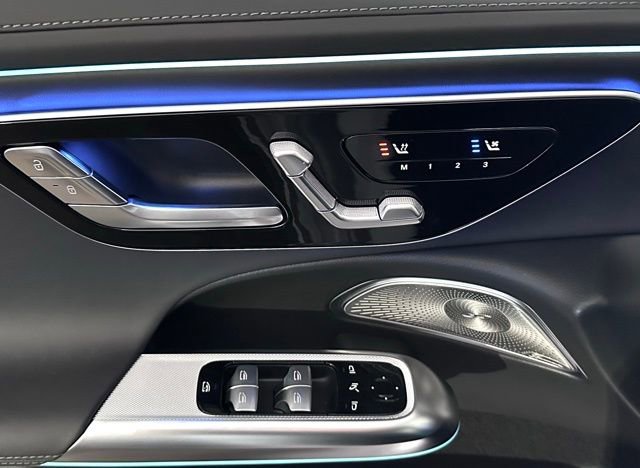 New 2026 Mercedes-Benz E 350 4MATIC Sedan image 24
