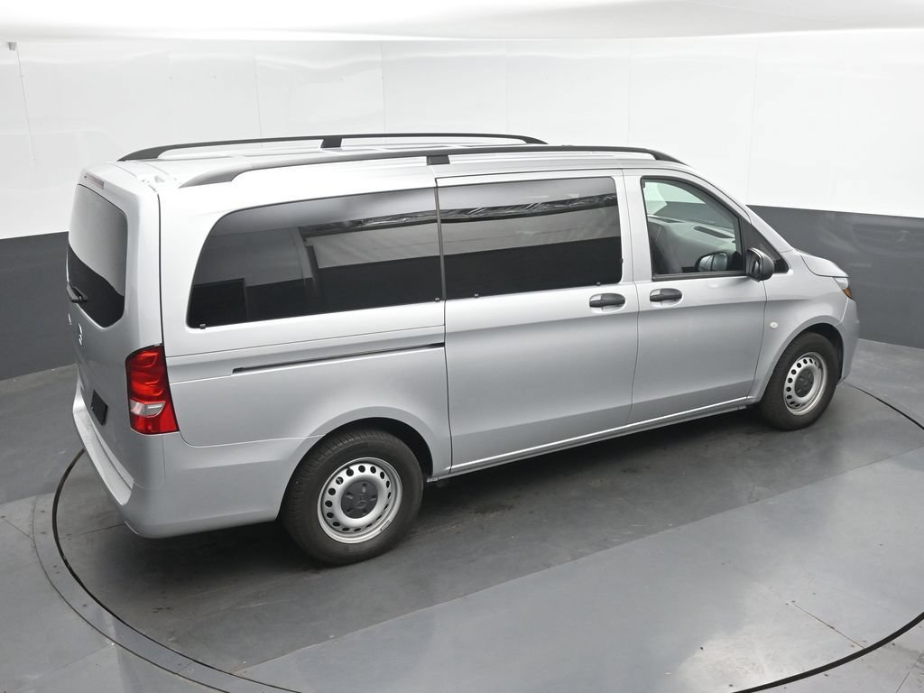 Used 2023 Mercedes-Benz Metris Passenger image 35
