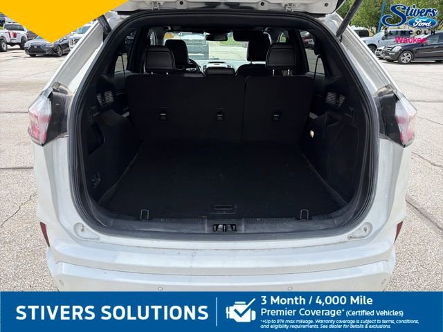 Used 2020 Ford Edge Titanium w/ Equipment Group 301A AWD/4WD image 10