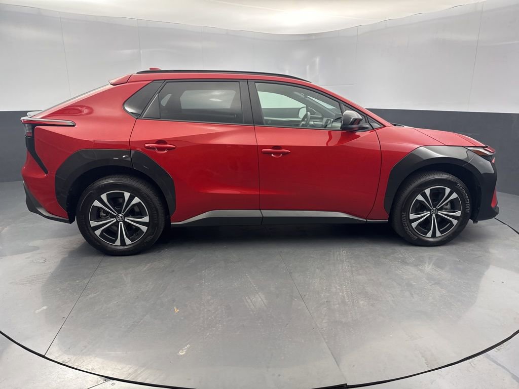 Used 2024 Toyota bZ4X XLE image 9