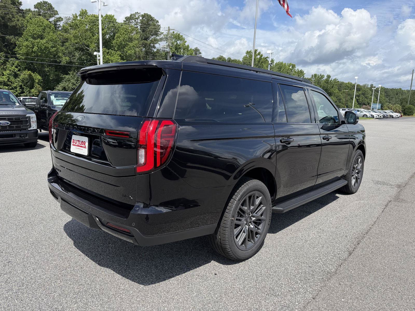 New 2026 Ford Expedition Max Platinum w/ Stealth Appearance Package AWD/4WD image 27