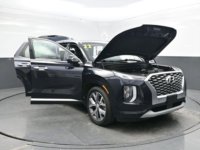 Used 2022 Hyundai Palisade Limited w/ Winter Package image 41