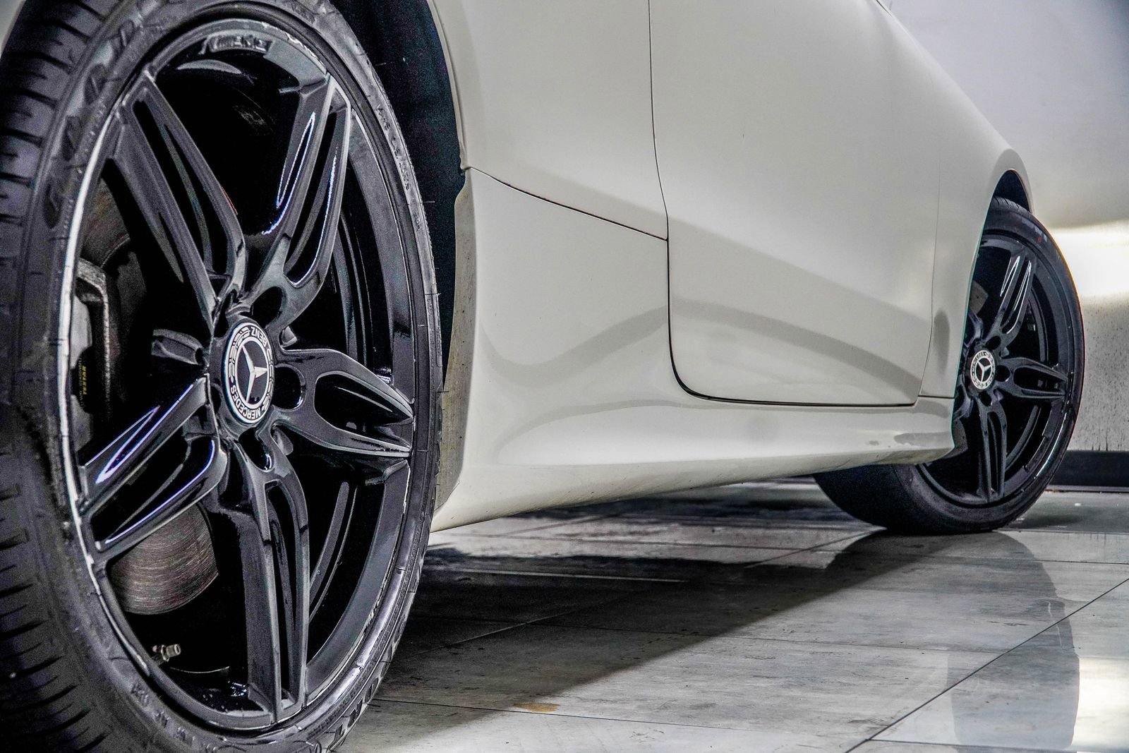 Used 2018 Mercedes-Benz E 400 4MATIC Coupe w/ Premium 2 Package image 16