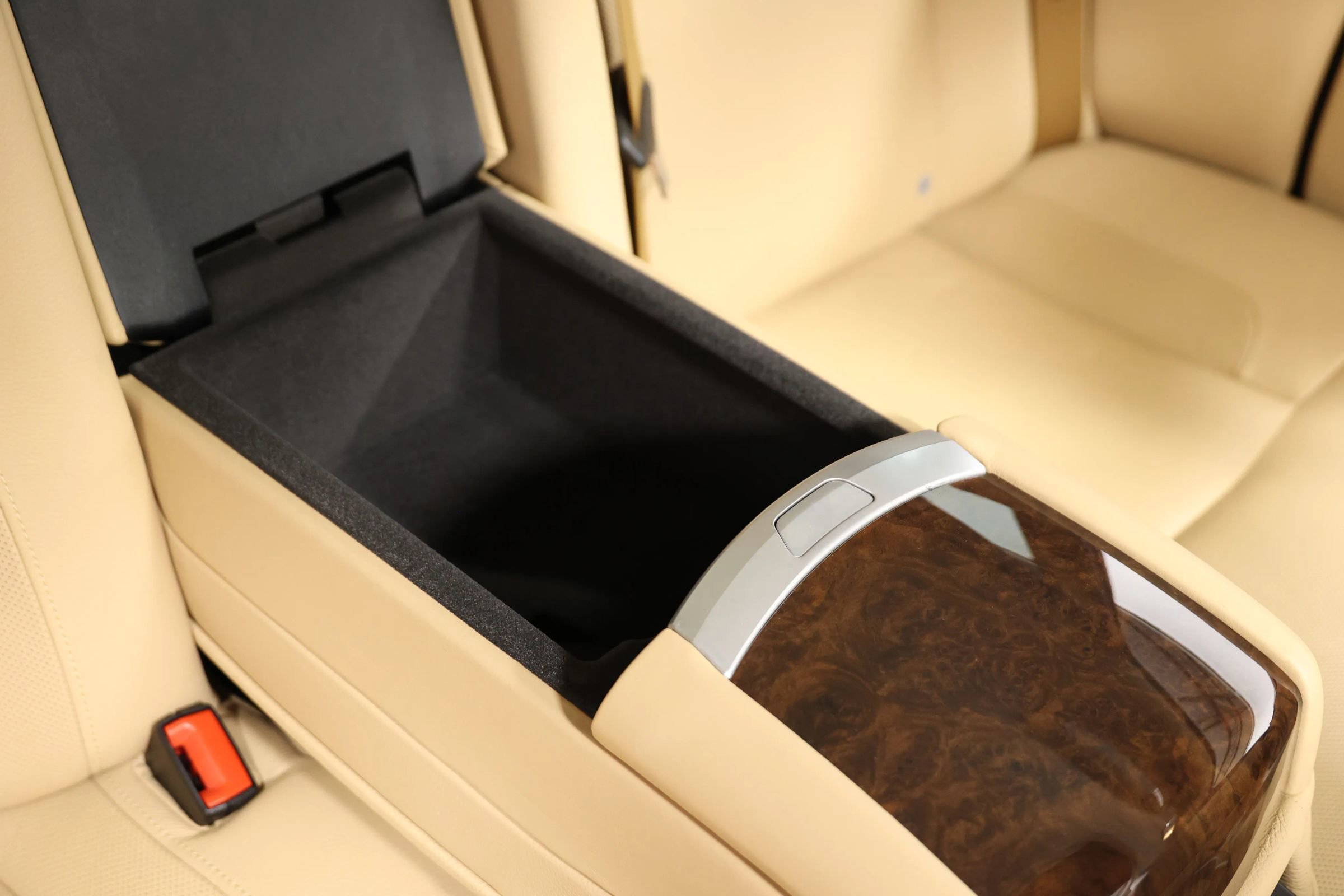 Used 2011 Rolls-Royce Ghost Sedan 4D image 74