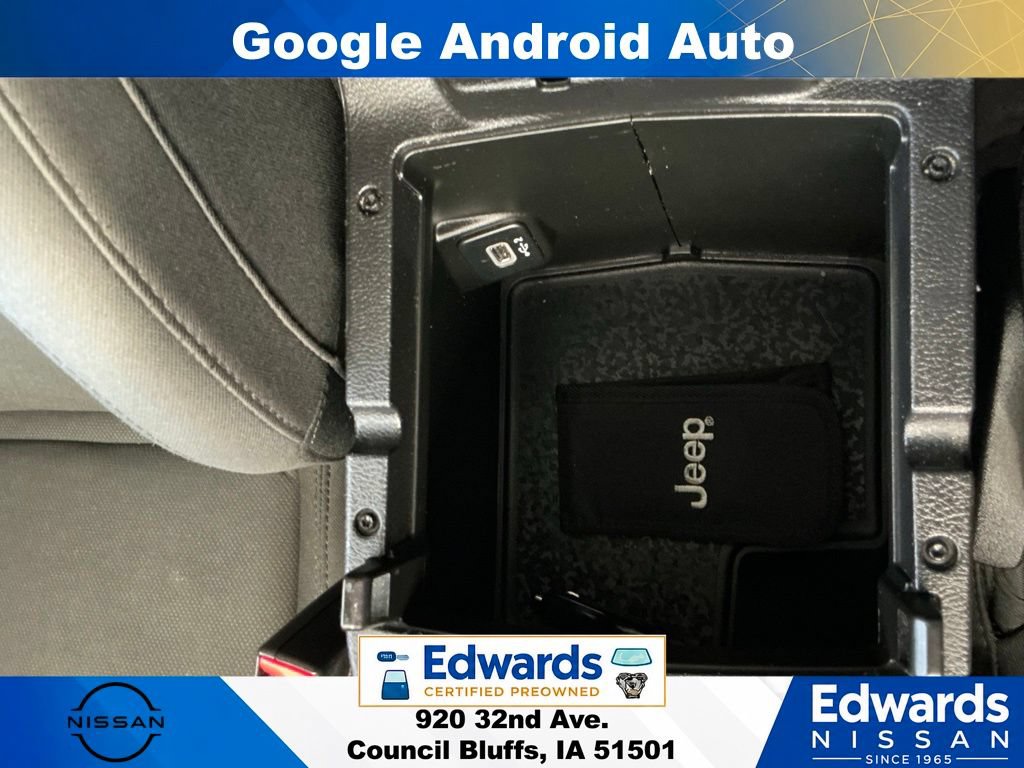 Used 2018 Jeep Wrangler Unlimited Sport S AWD/4WD image 29