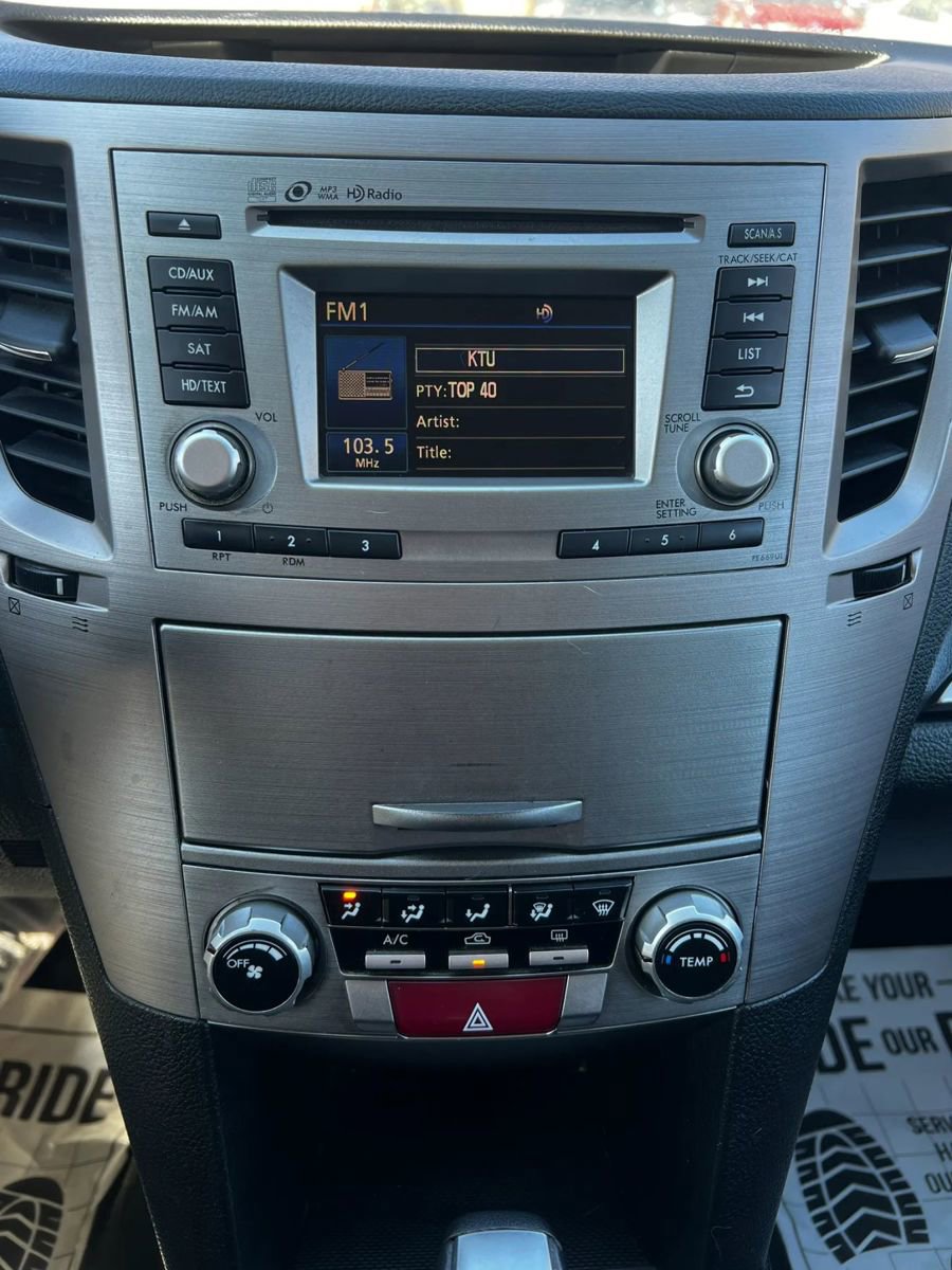 Used 2014 Subaru Outback 2.5i Premium image 16