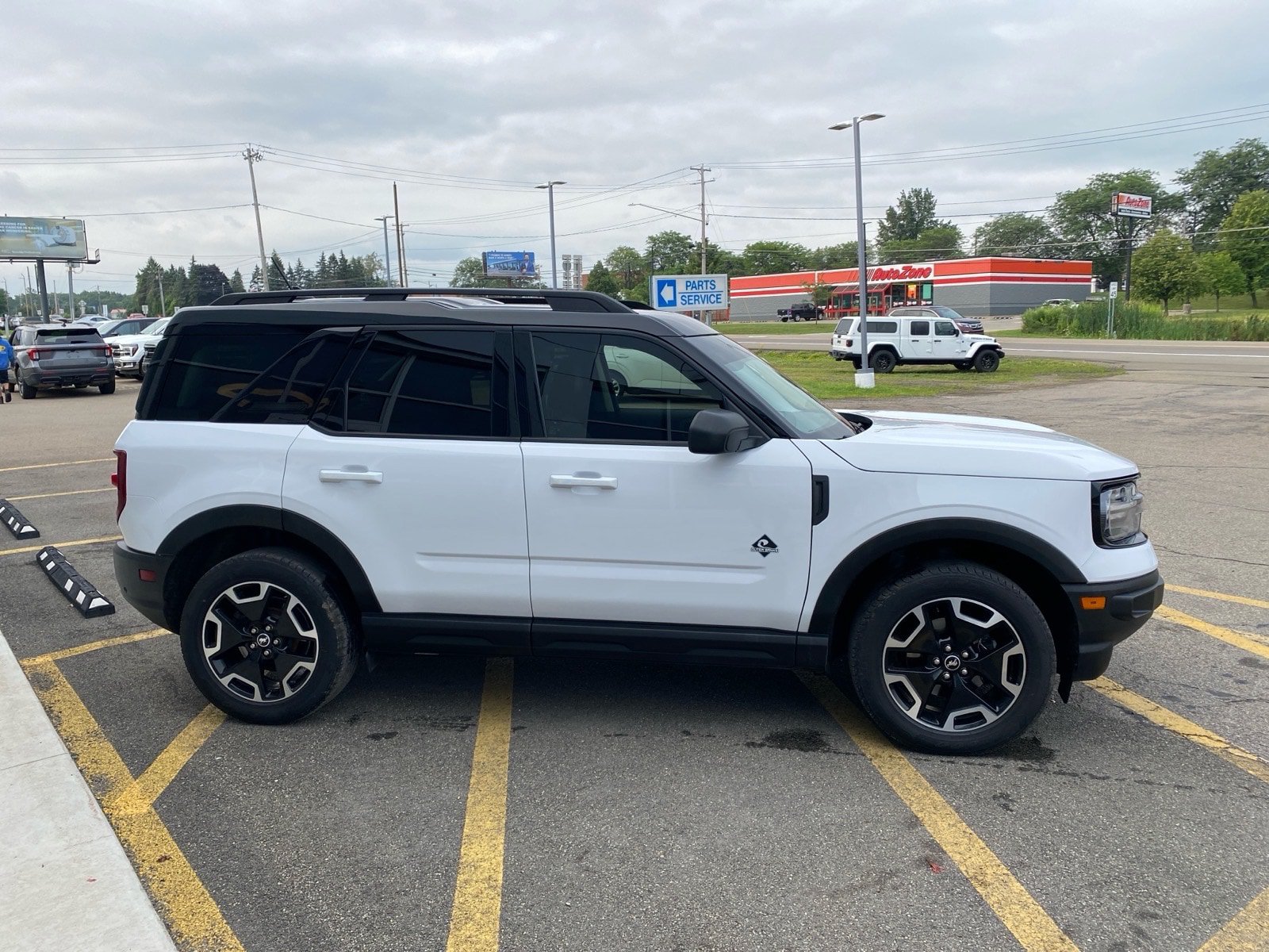 Used 2021 Ford Bronco Sport Outer Banks AWD/4WD image 7