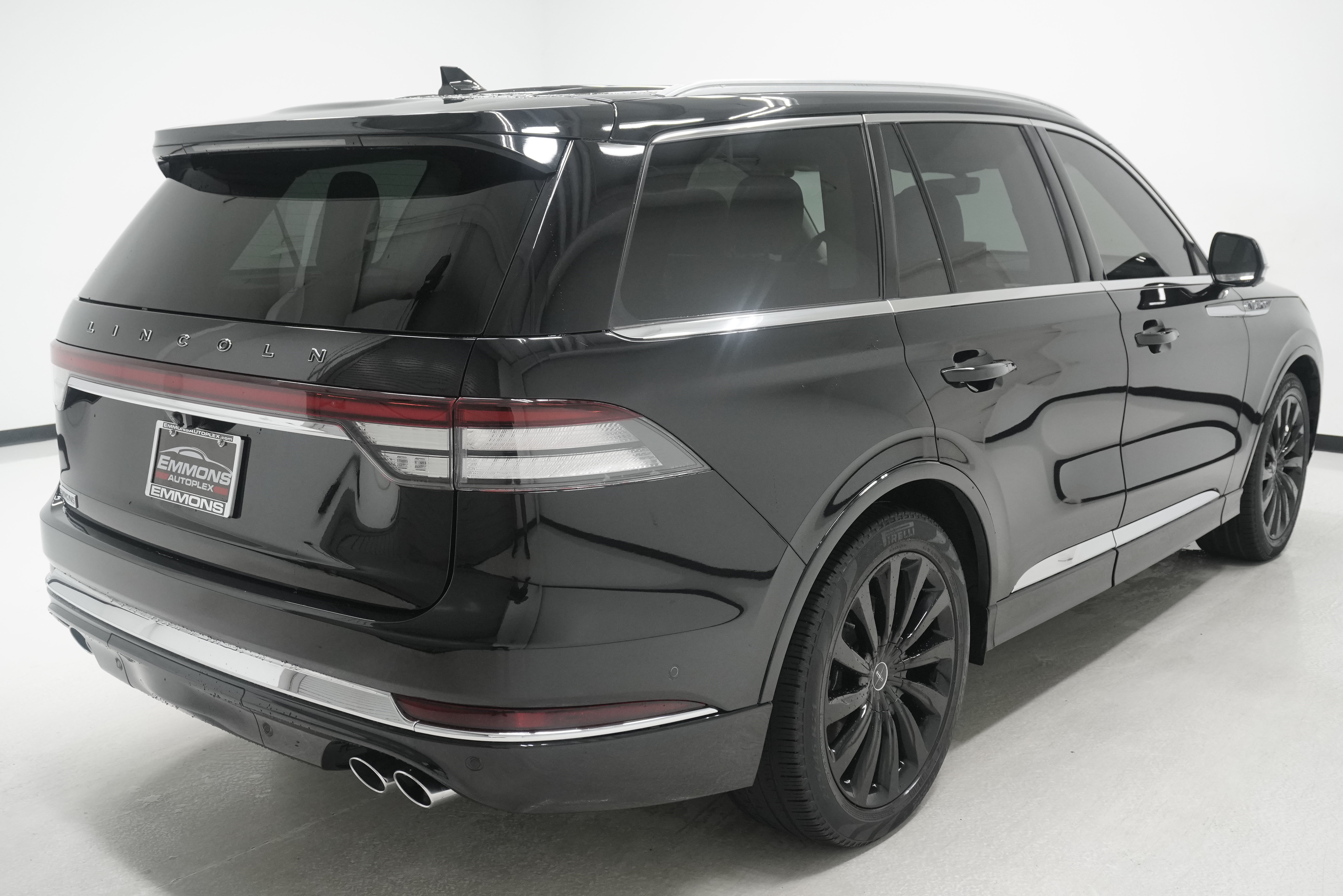 Used 2020 Lincoln Aviator Black Label Grand Touring w/ Class IV Trailer Tow Package AWD/4WD image 4