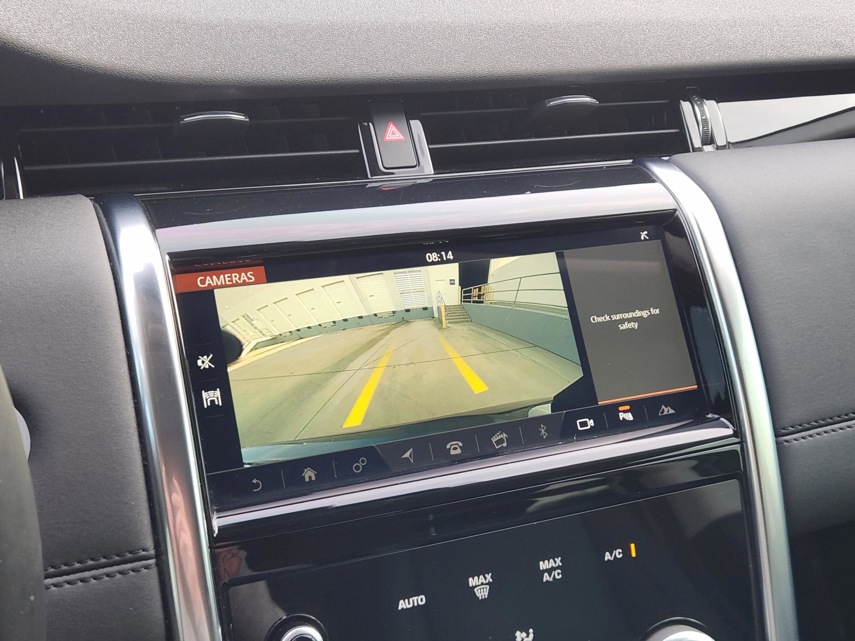 Used 2020 Land Rover Discovery Sport S image 17