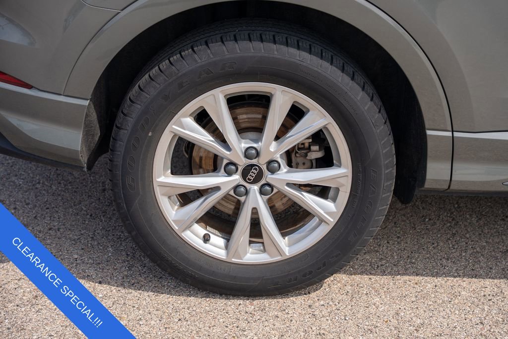 Used 2024 Audi Q3 2.0T Premium image 9