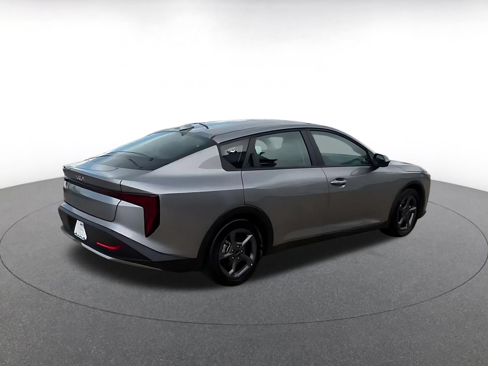 Used 2026 Kia K4 FWD image 14