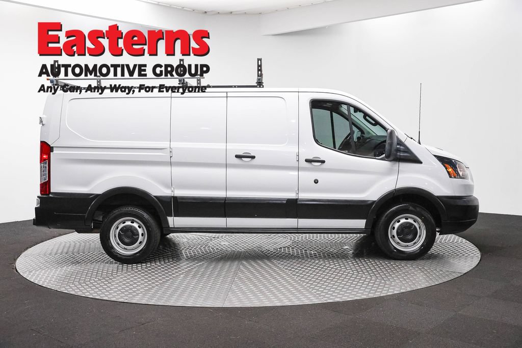 Used 2019 Ford Transit 250 130 Low Roof RWD image 4