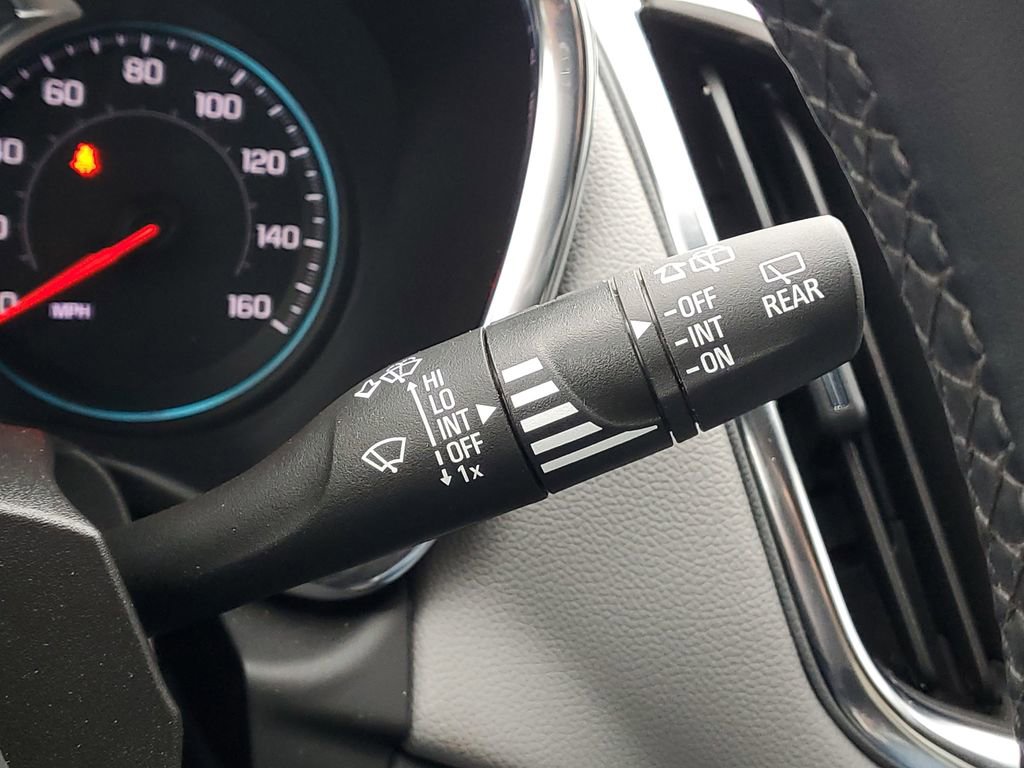 Used 2024 Chevrolet Equinox LT image 12