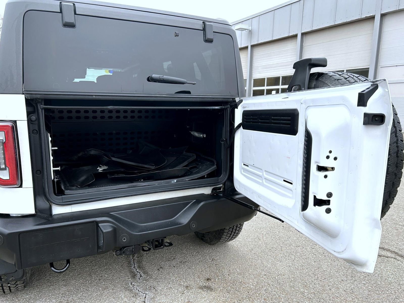 Used 2022 Ford Bronco Outer Banks image 21