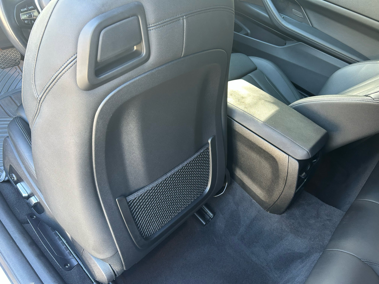 Used 2021 BMW 430i Coupe w/ Premium Package image 28