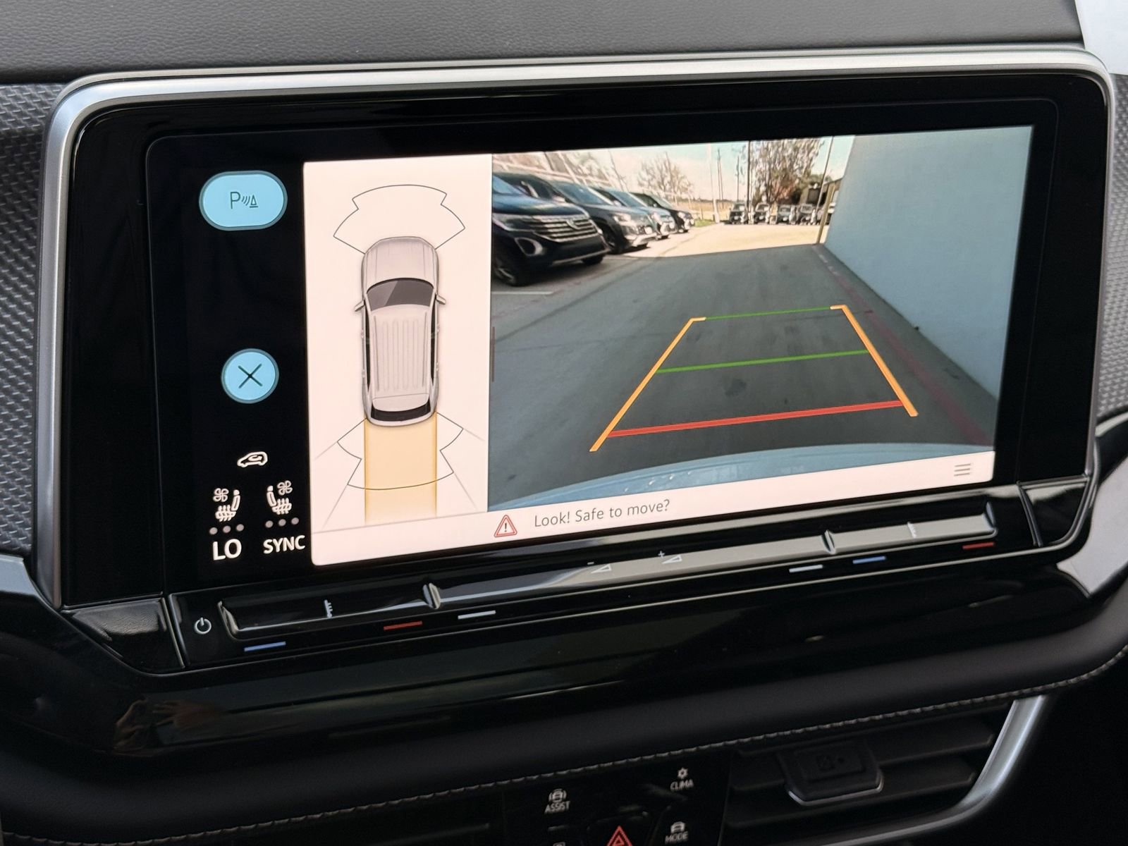 New 2026 Volkswagen Atlas Cross Sport SEL R-Line image 15