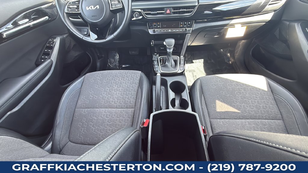 Used 2024 Kia Seltos X-Line AWD/4WD image 38