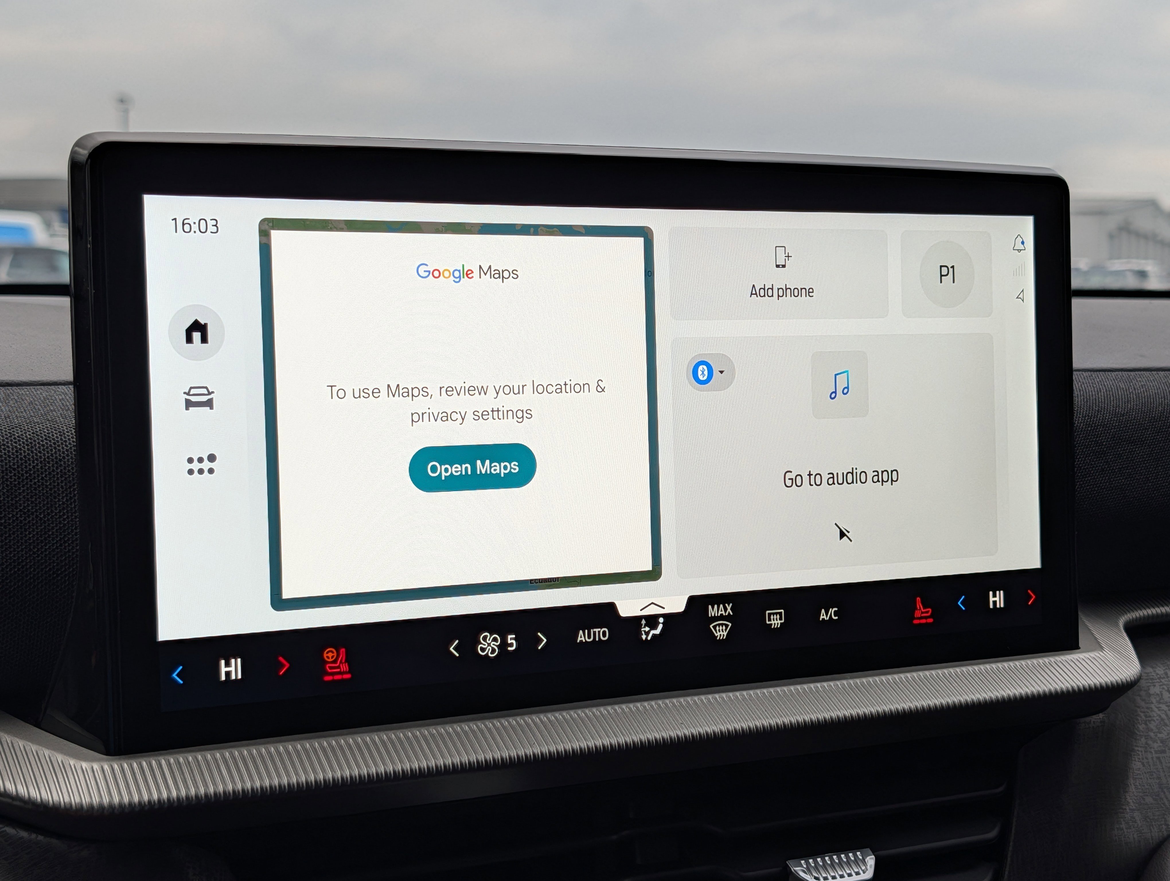 New 2026 Ford Explorer Platinum w/ LUX Leather Package image 40