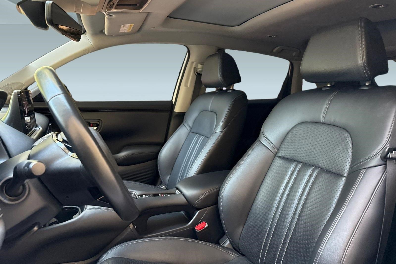 Used 2023 Honda HR-V EX-L image 5