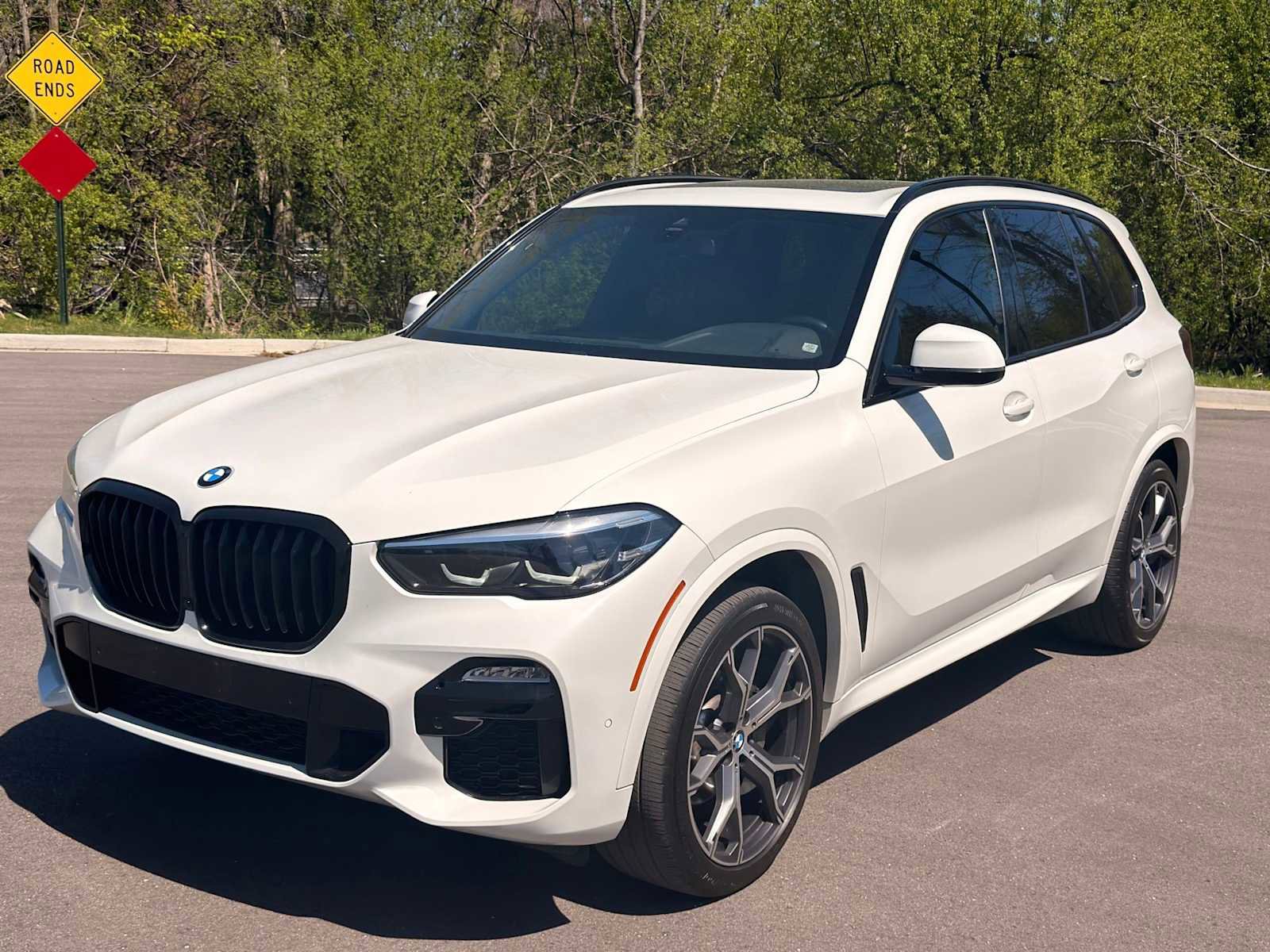 Used 2020 BMW X5 xDrive40i w/ M Sport Package AWD/4WD image 1