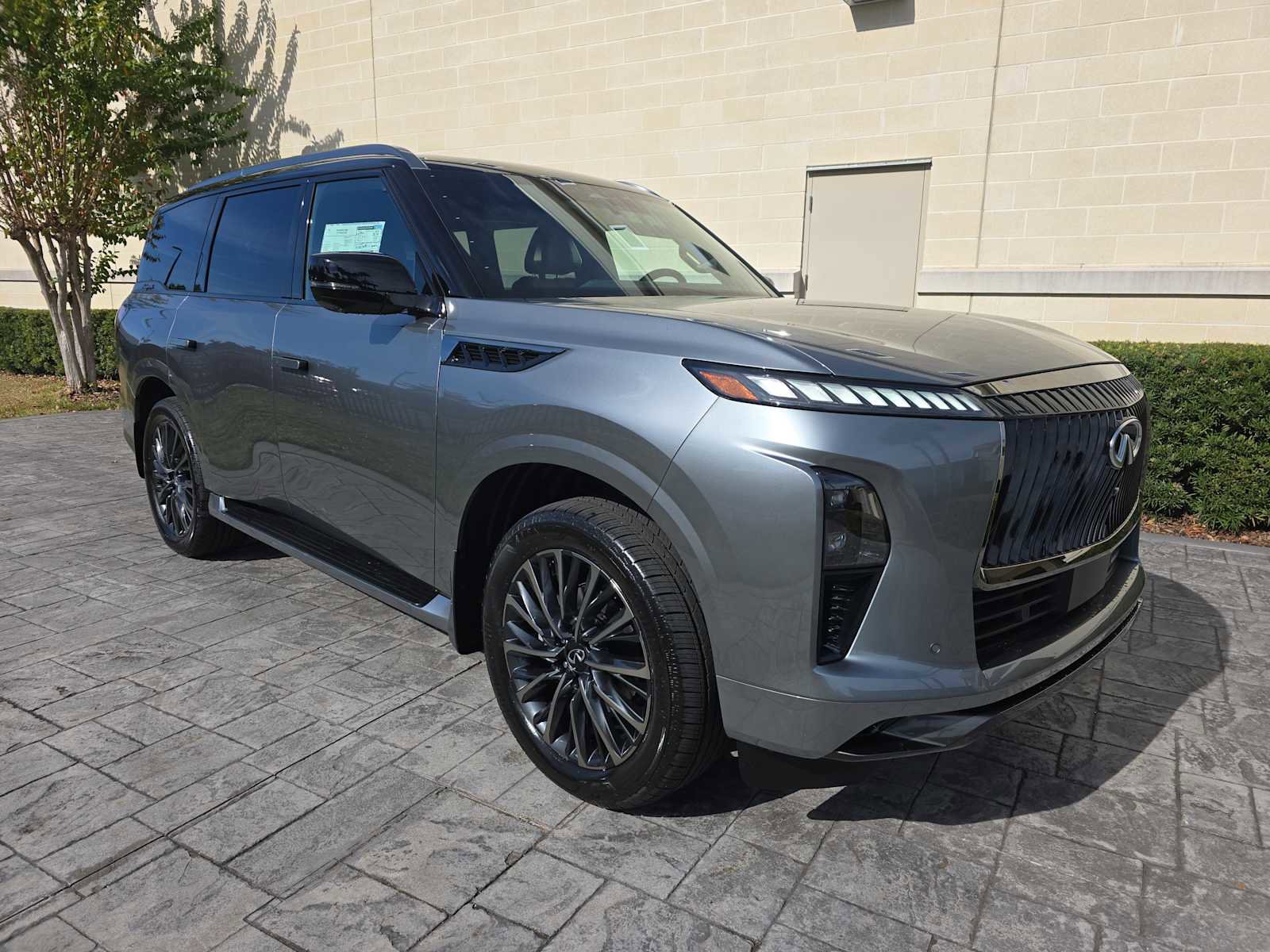 New 2026 INFINITI QX80 Autograph w/ Premium Cargo Package video 2