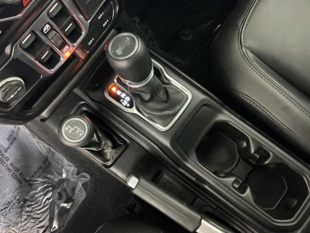 Used 2021 Jeep Wrangler Unlimited Sahara image 22
