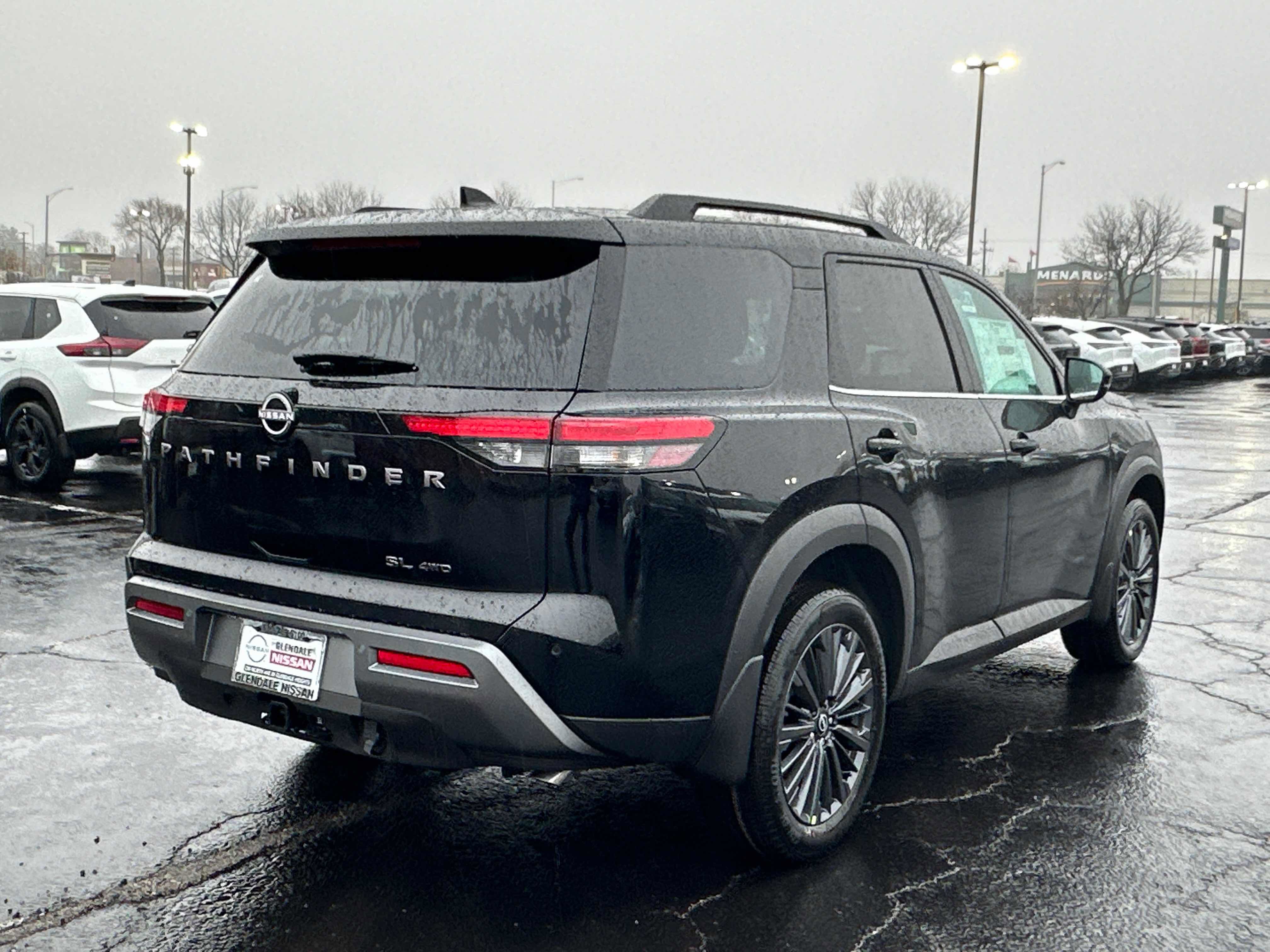 New 2026 Nissan Pathfinder SL AWD/4WD image 4