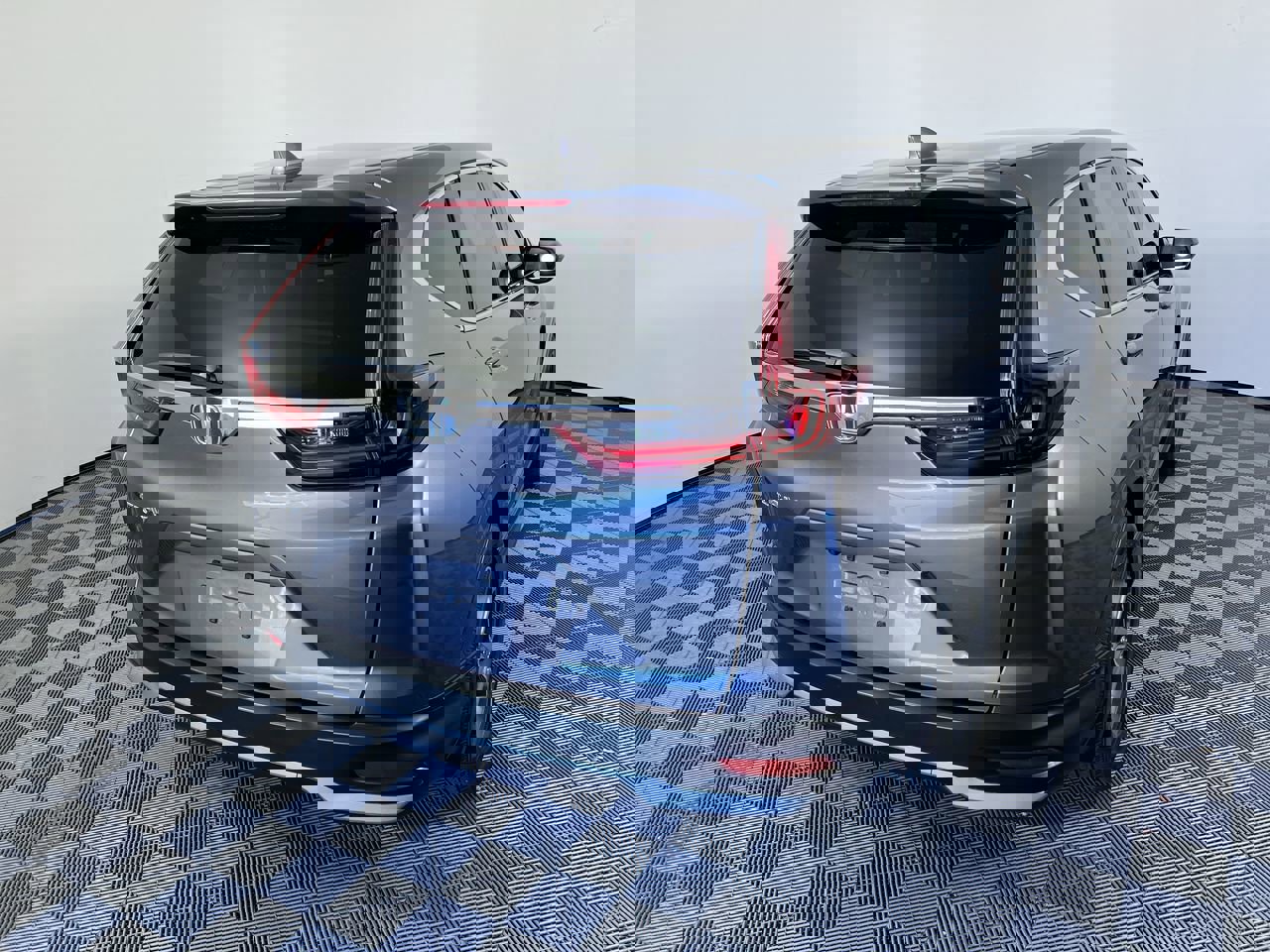 Used 2021 Honda CR-V EX image 3