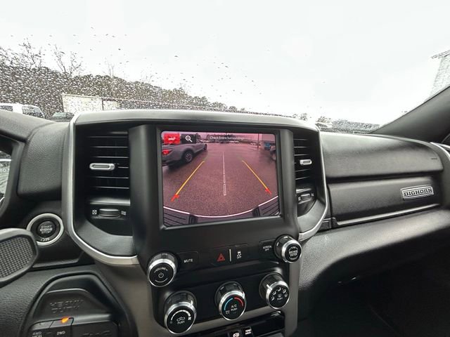 Used 2024 RAM 3500 Big Horn AWD/4WD image 38
