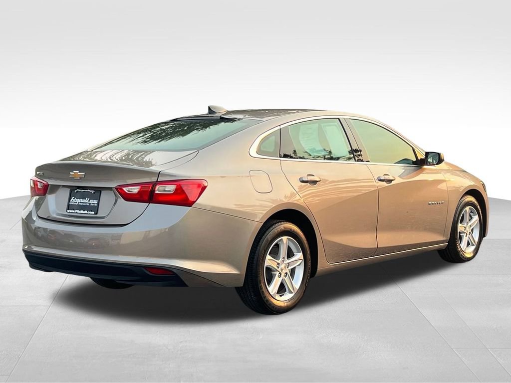 Used 2023 Chevrolet Malibu LS image 6