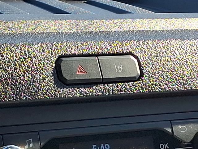 Used 2023 Ford F650 2WD Regular Cab Super Duty image 25