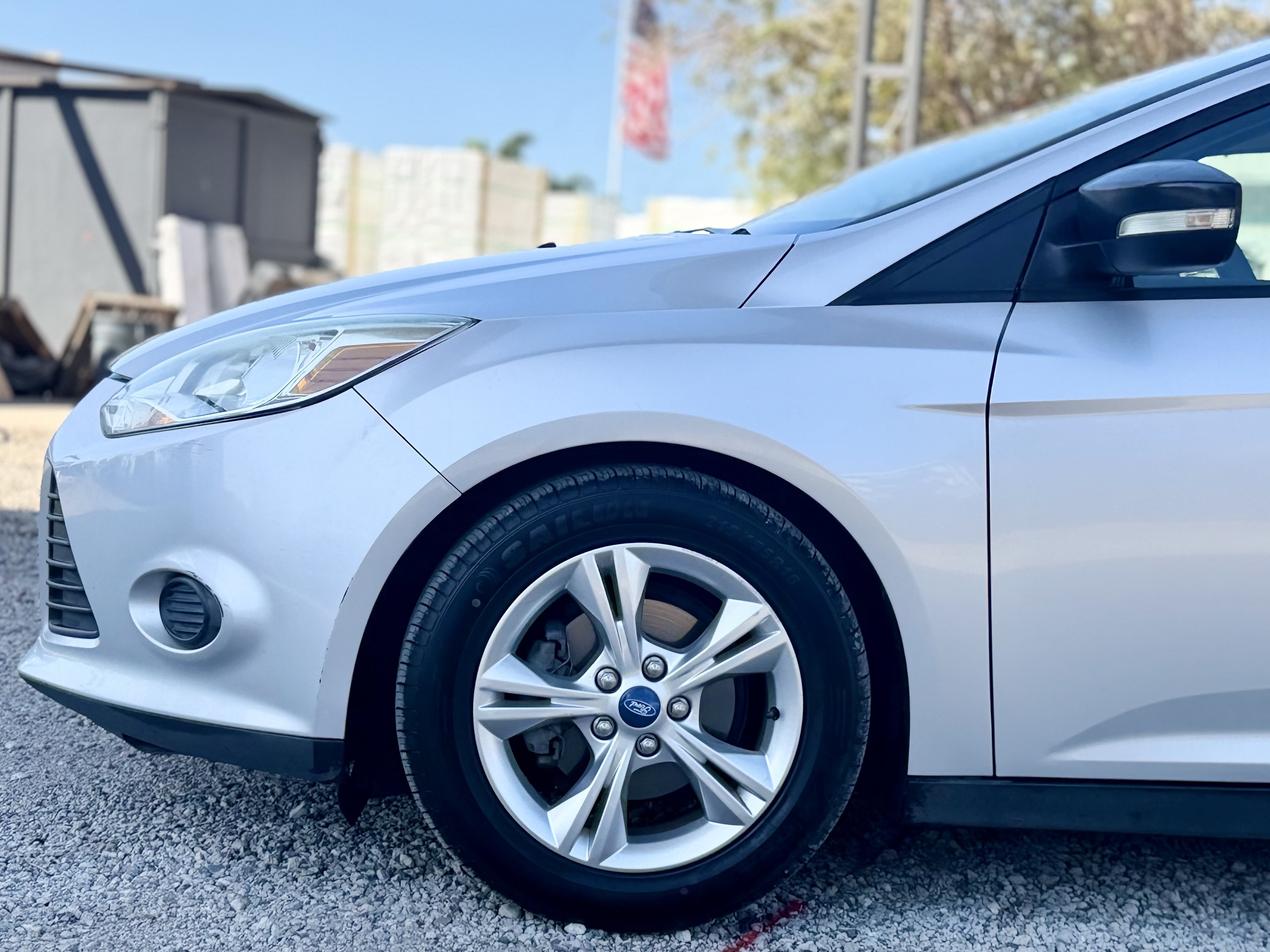 Used 2013 Ford Focus SE FWD image 5