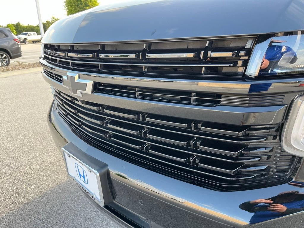 Used 2024 Chevrolet Tahoe RST w/ Luxury Package RWD image 16