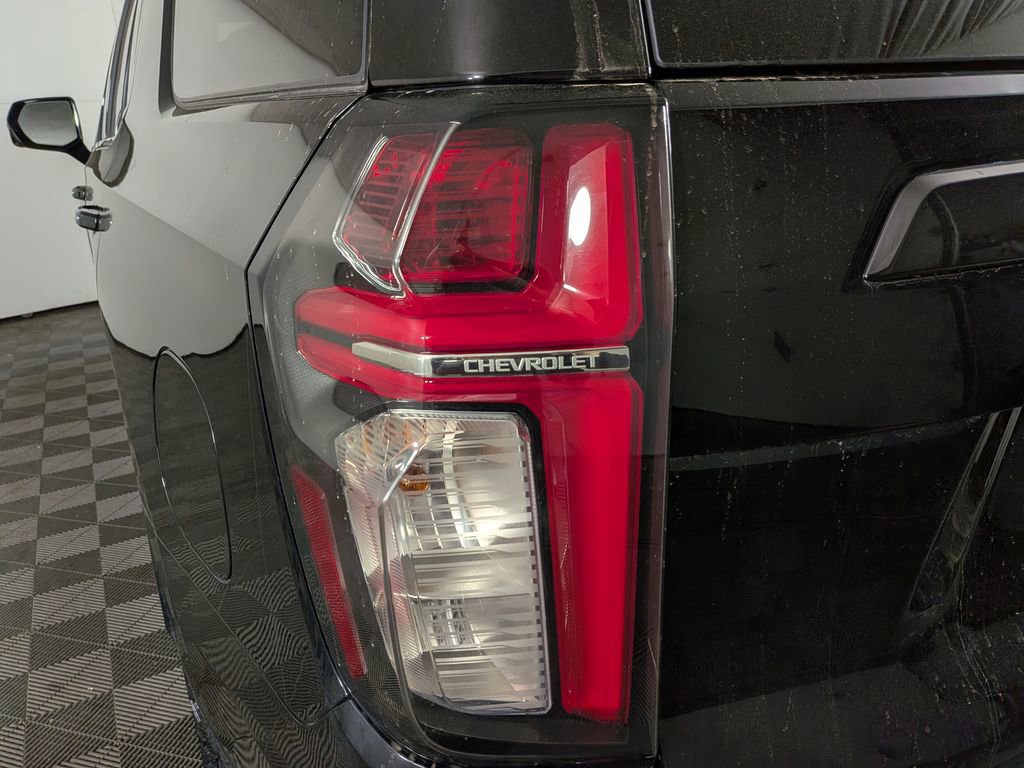 Used 2021 Chevrolet Tahoe Z71 w/ Z71 Signature Package image 12