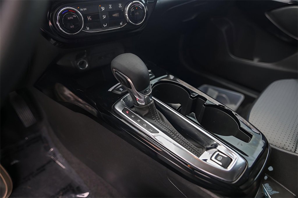 Used 2024 Chevrolet Trax LT w/ Driver Confidence Package image 22