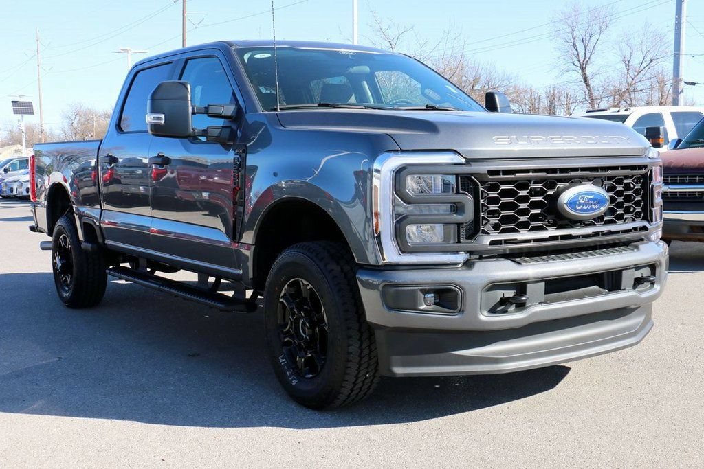 New 2026 Ford F250 XL w/ STX Appearance Package AWD/4WD image 4
