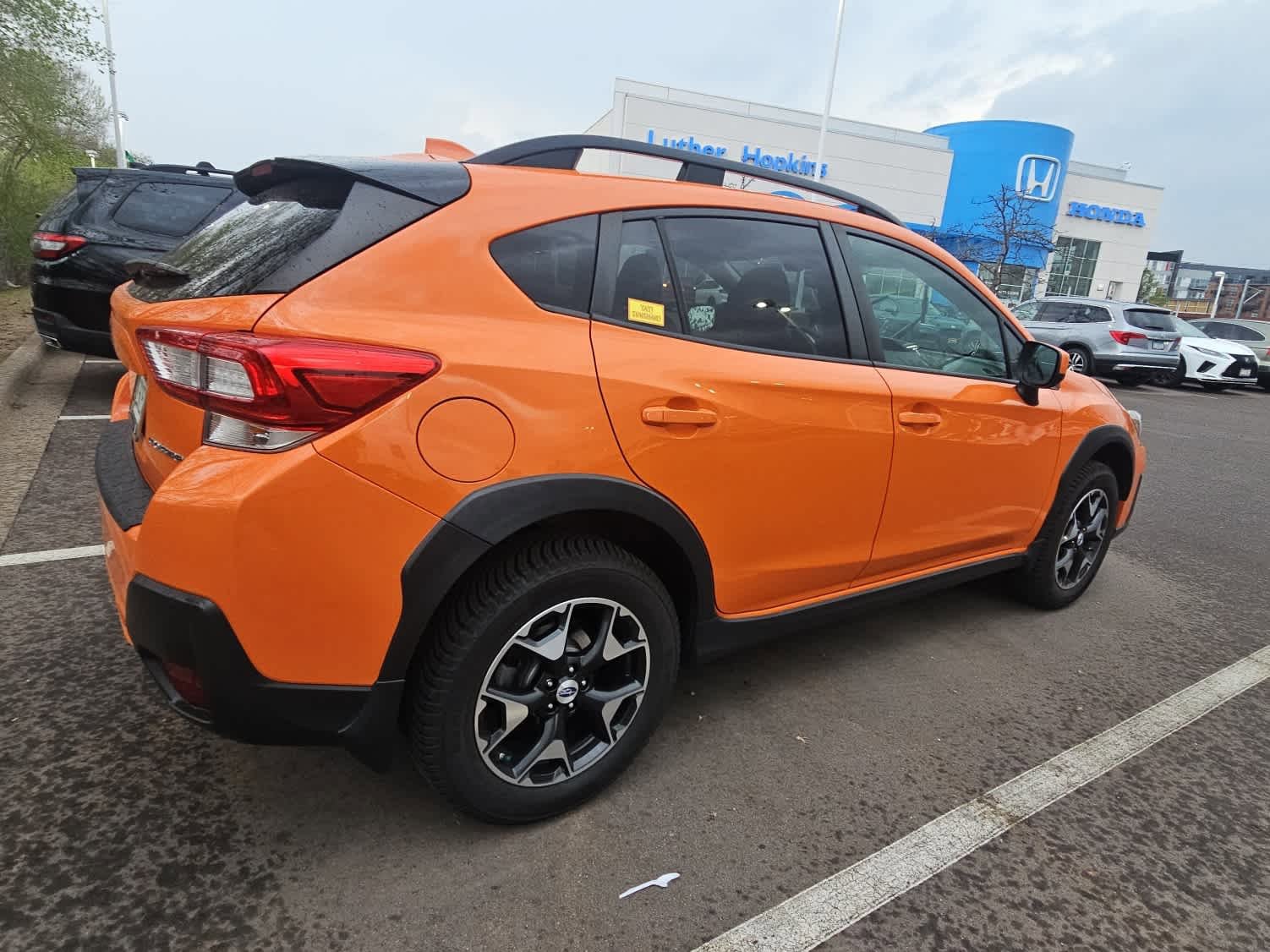 Used 2018 Subaru Crosstrek 2.0i Premium w/ Eyesight System AWD/4WD image 3