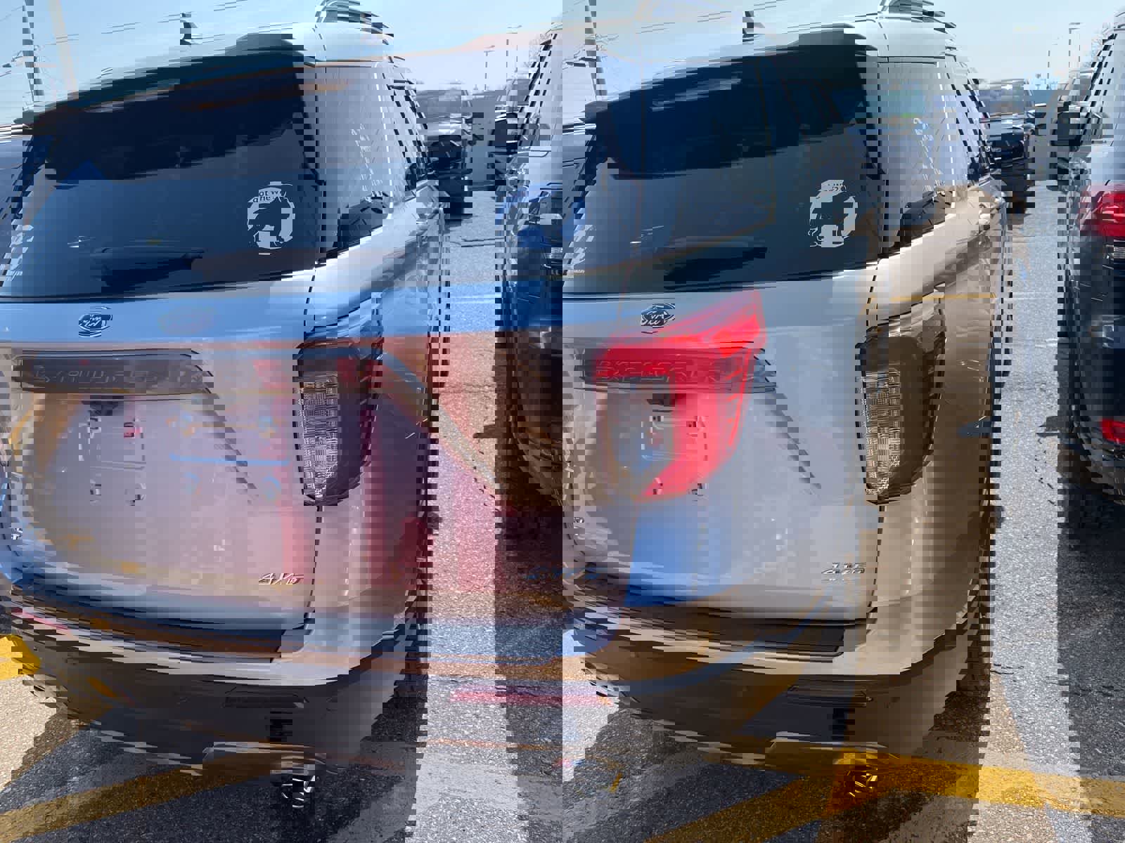 Certified 2023 Ford Explorer XLT w/ Equipment Group 202A image 12