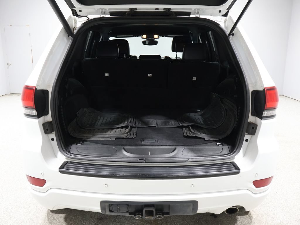 Used 2018 Jeep Grand Cherokee Altitude AWD/4WD image 20