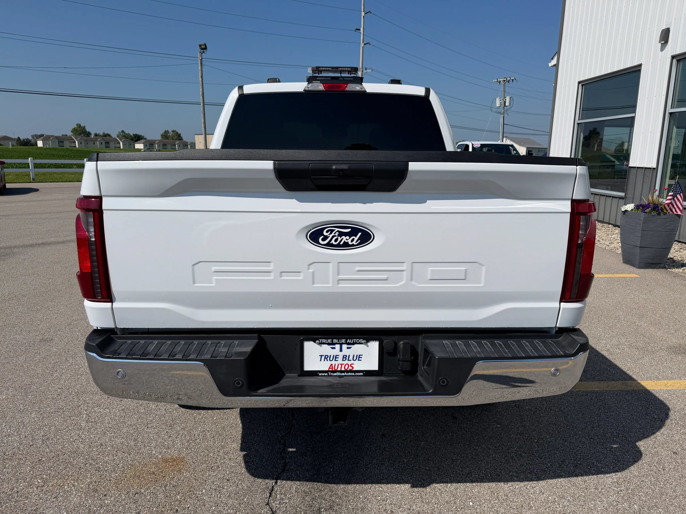 Used 2025 Ford F150 XLT w/ Equipment Group 301A Standard AWD/4WD image 7