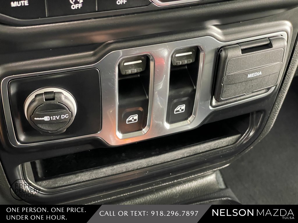 Used 2022 Jeep Wrangler Sport S image 33